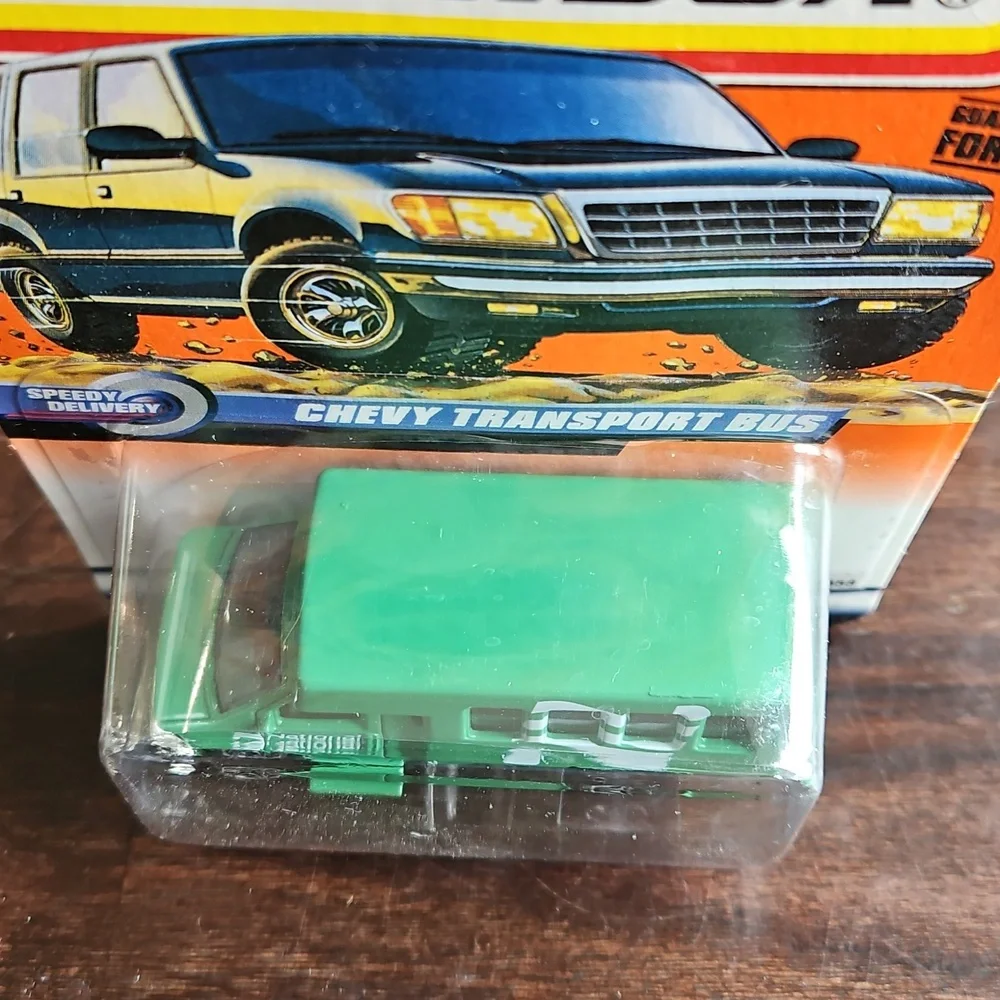 3 NWT 1999 Matchbox "Speedy Delivery" Vehicles - Picture 8 of 12